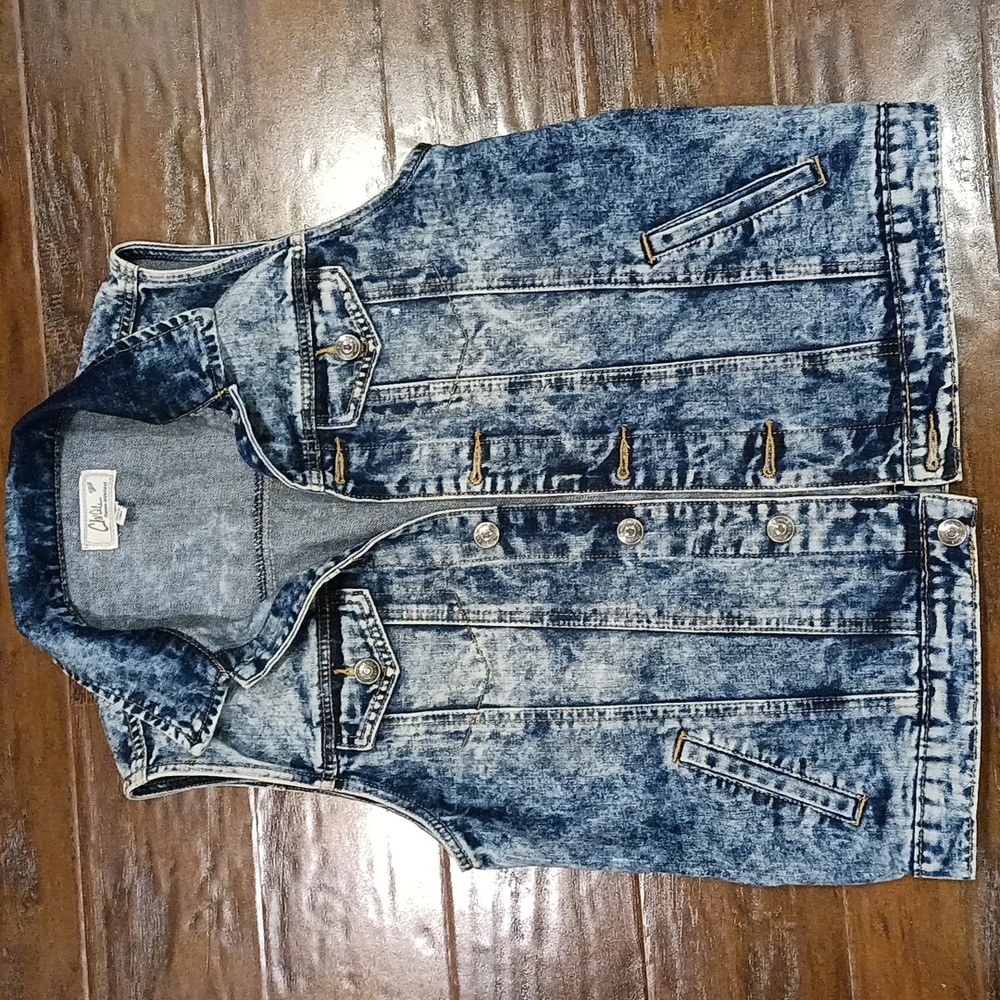 Chiqle Architect Bleached Women’s Denim Vest Size Medium